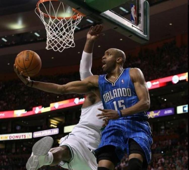 目前nba最老的球员「尚有余勇盘点NBA参赛最老的十大球员45岁也依旧出场得分」