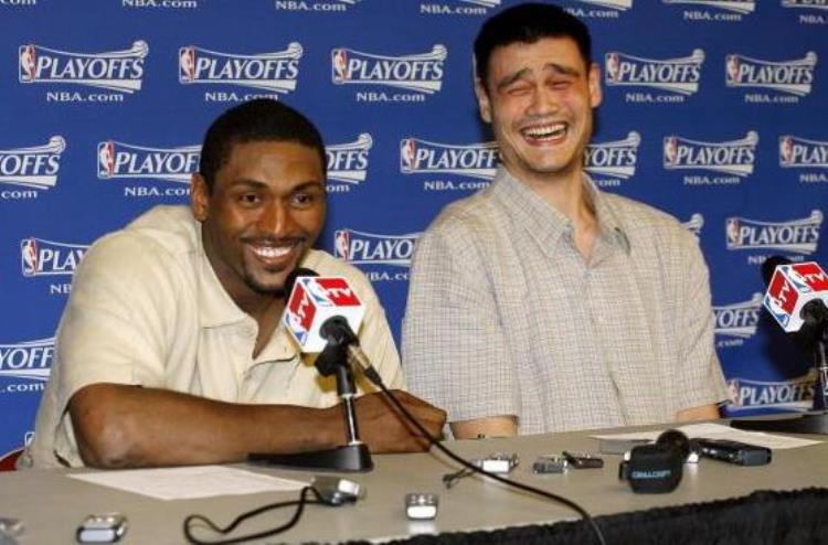 nba十大搞笑瞬间「NBA最搞笑10大瞬间我赌一包辣条最后1个你肯定为此笑过」
