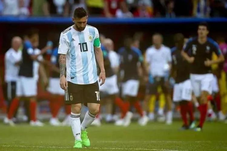 19岁少年震撼阿根廷一个10年女球迷的日记看哭了