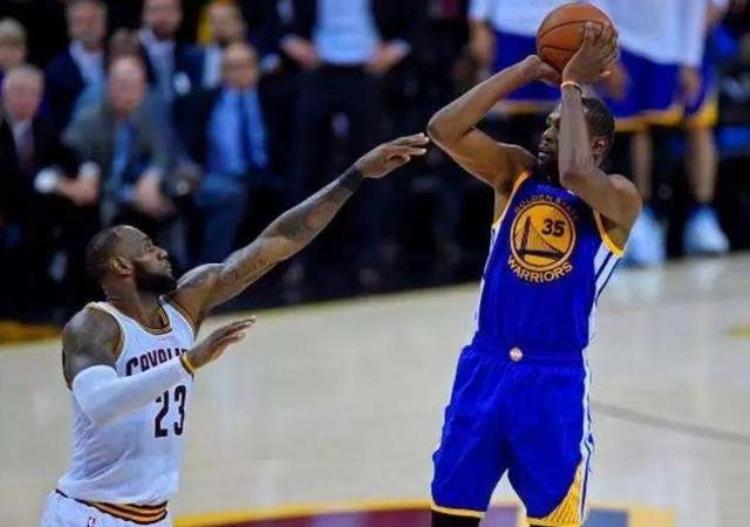 nba投射能力排行「顶级射手盘点NBA定点投射最出色的十大球星三大库里齐上榜」