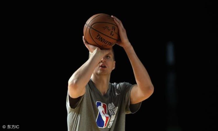 nba球员都吃什么食物「大揭秘NBA球员吃什么NBA球员的饭量有多少」