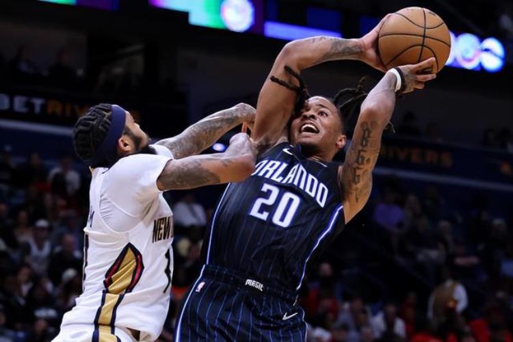 NBA版爽文他20岁几乎退役被天之骄子挤走如今两人命运反转