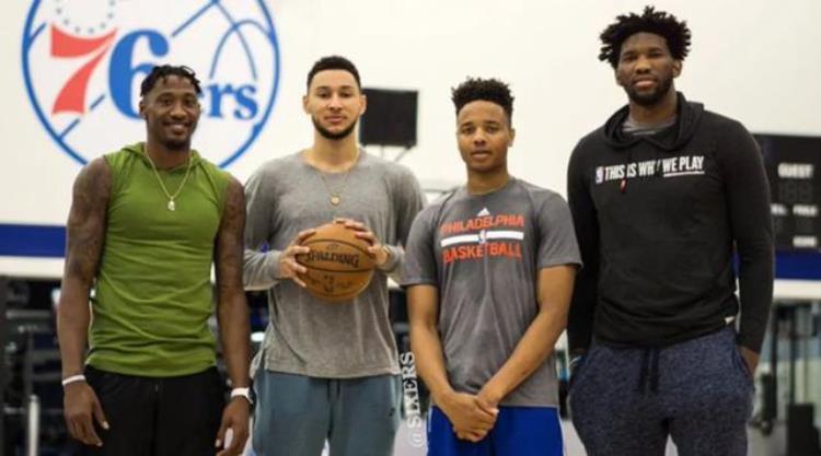 NBA版爽文他20岁几乎退役被天之骄子挤走如今两人命运反转