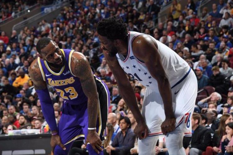 nba众星为汤普森祈祷「NBA球星听到中文绰号有何反应汤普森最爱非佛祖考辛斯很生气」