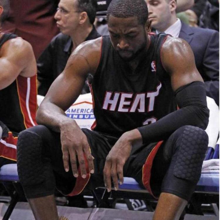 nba球员的鞋垫是不是比鞋子贵「NBA球员什么装备最贵鞋垫成本是球鞋十倍但还有价格更高的」