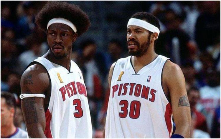 nba十大双塔「唐斯戈贝尔组双塔盘点NBA历史上10对全明星级别的双塔」