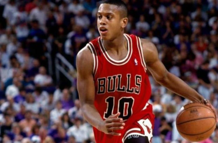 nba投射能力排行「顶级射手盘点NBA定点投射最出色的十大球星三大库里齐上榜」