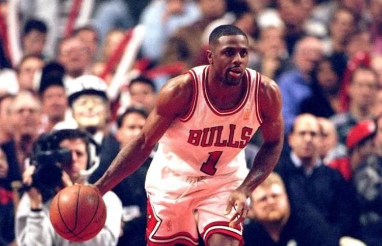 nba被淘汰的队伍「美媒列出NBA历史上退役后破产的20名球员有人诈骗皮蓬收购灰熊」