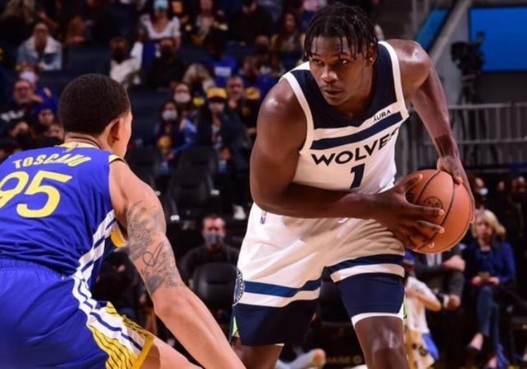 爱德华兹nba集锦「爱德华兹48分成空砍盘点本赛季NBA空砍群群主库里成功脱群」