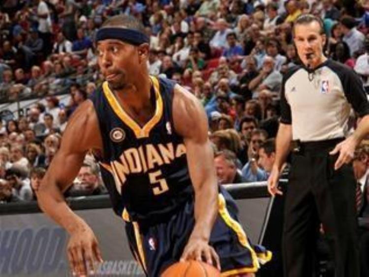 nba跑得最快的球员「风驰电掣NBA历史7大速度有人外号跑车艾弗森称跑不过他」