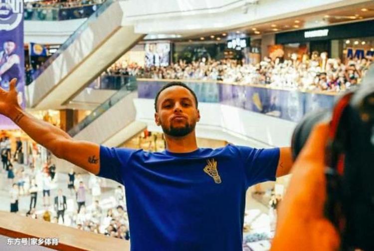 nba书法「NBA球星中国行写毛笔字看看他们都写得怎么样吧」