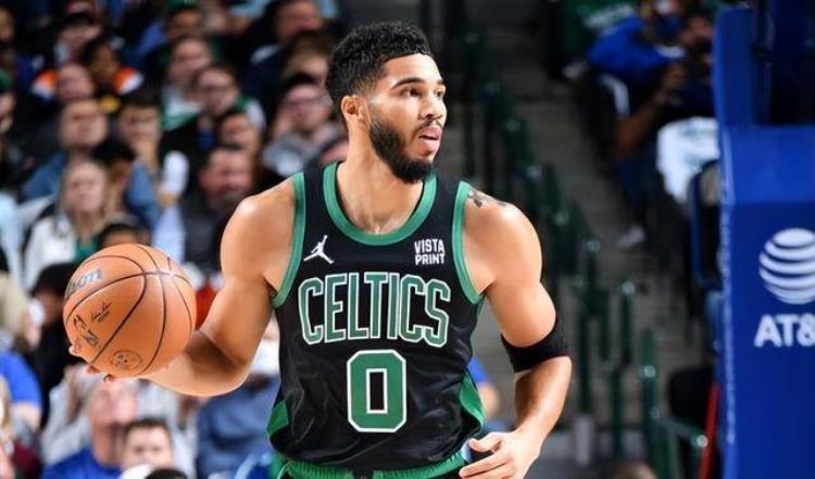 nba年轻人排名「美媒评NBA25大年轻球员锡安排第六莫兰特第三第一实至名归」