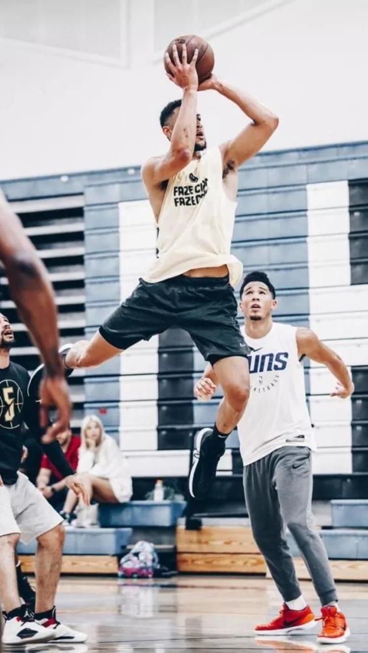 nba球星训练图「NBA球星壁纸第5期休赛期球员训练壁纸」