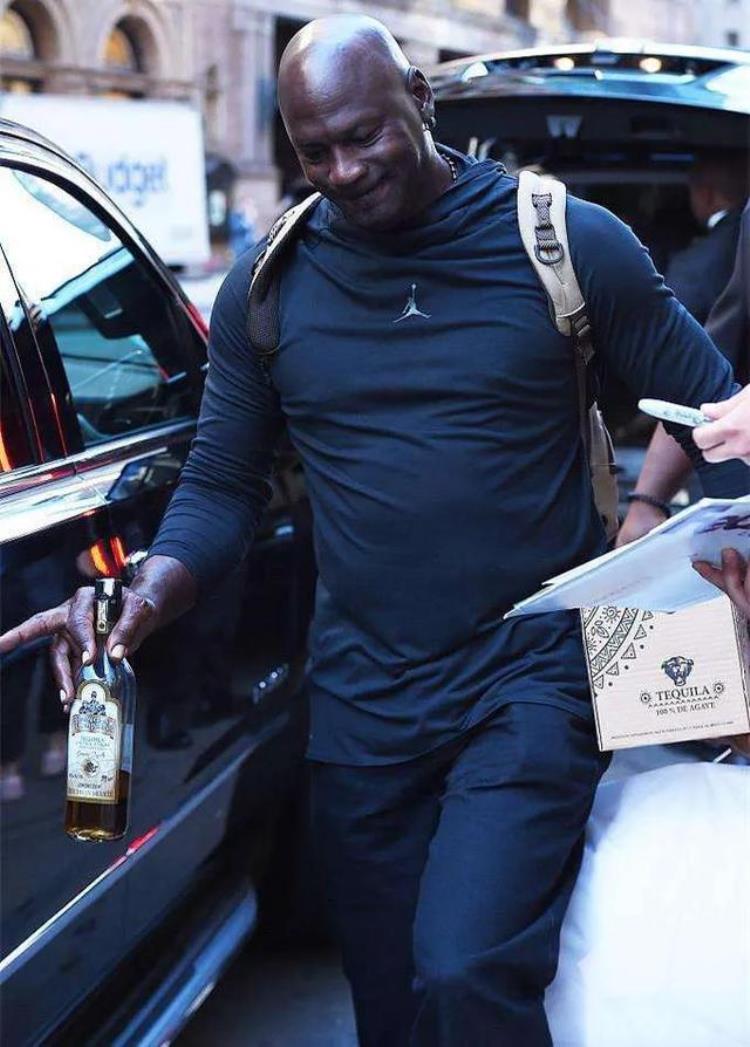 nba酗酒毁掉的球员「盘点NBA7大嗜酒如命的球员姚明队友就此陨落乔丹不受影响」