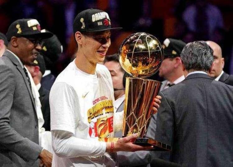 nba收费「NBA发免费球票吗林书豪给出标准答案奥尼尔曾因球票大发雷霆」