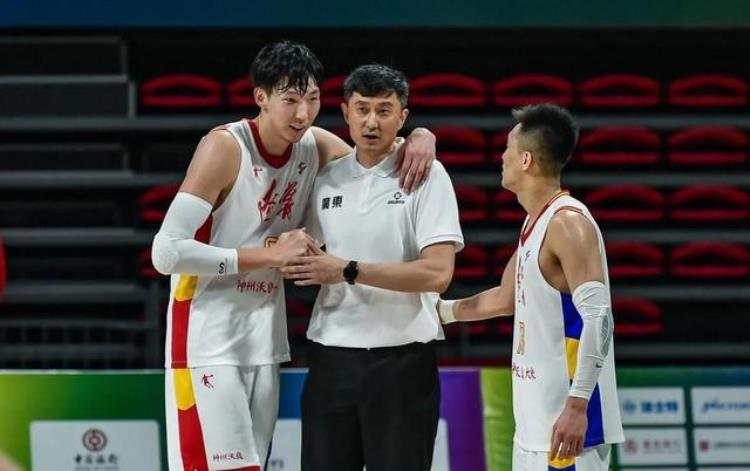 周琦 cba「体育联赛发展铁律盈利才有球员利益周琦对抗CBA注定惨败收场」