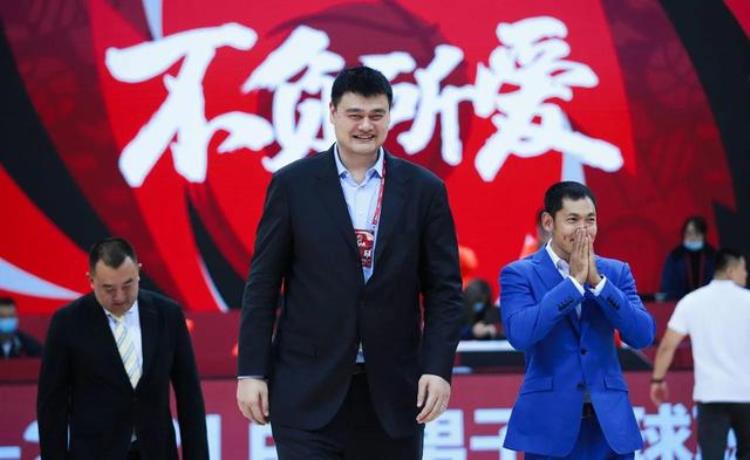 周琦 cba「体育联赛发展铁律盈利才有球员利益周琦对抗CBA注定惨败收场」