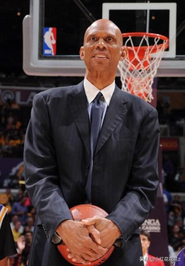 你不了解的nba上古神兽天勾贾巴尔是什么「你不了解的NBA上古神兽天勾贾巴尔」