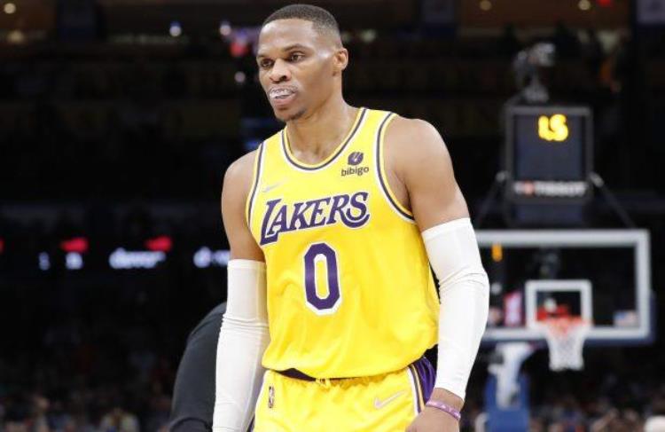 nba最新mvp排名「NBA最新MVP前十榜单杜兰特落选字母第5库里第2戈贝尔榜首」