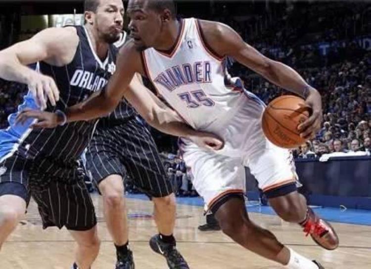 nba十大独步天下的篮球绝技你最欣赏哪一个球员「NBA十大独步天下的篮球绝技你最欣赏哪一个」