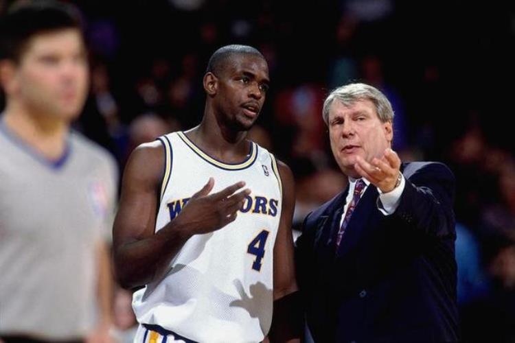 nba十大反目兄弟「曾经亲密无间最后老死不相往来盘点NBA上演师徒反目的5位球星」