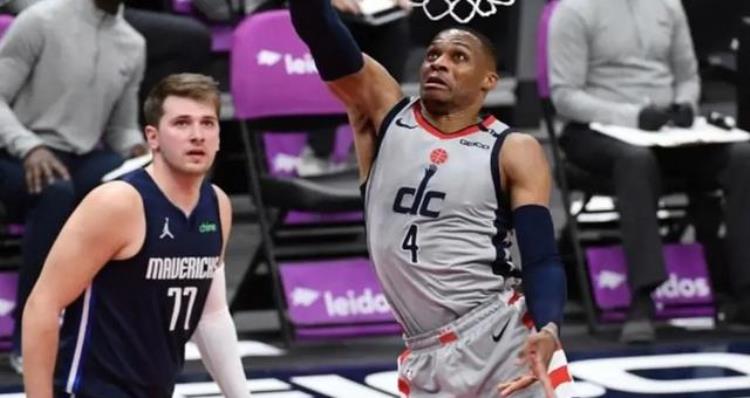 NBA最贵的5份天价合同比尔5年251亿唐斯排第五