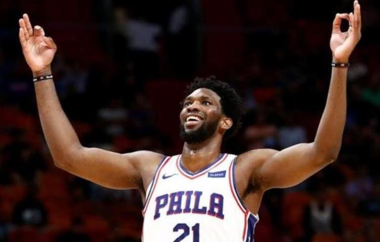 现任nba最强中锋「内线核心盘点现役NBA实力最强的十大中锋两届MVP实至名归」