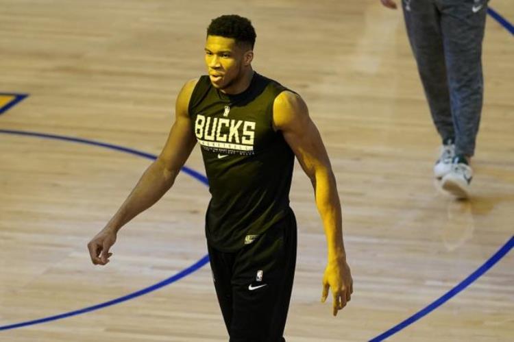nba现役五个位置最强的球员「现役5个位置最强球员4个位置属于年轻人哈登老詹没落了」