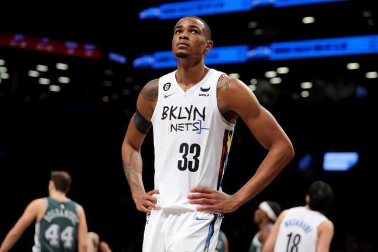 本季表现最令人惊喜的十位nba球员「本季表现最令人惊喜的十位NBA球员」