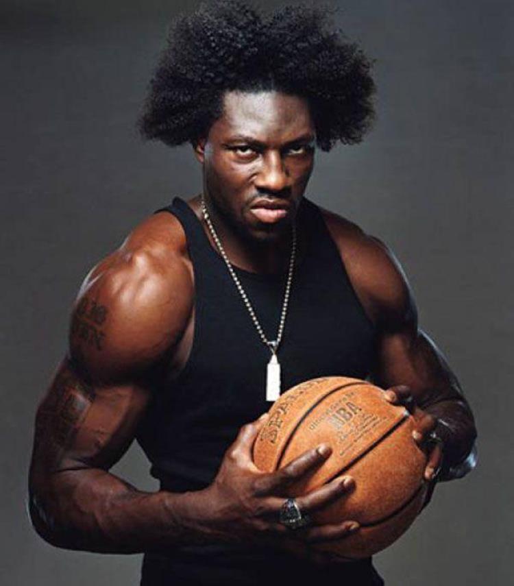 nba球星纹身「十大球星的经典纹身KD缅怀恩师令人感动詹皇纹身凸显他的霸气」