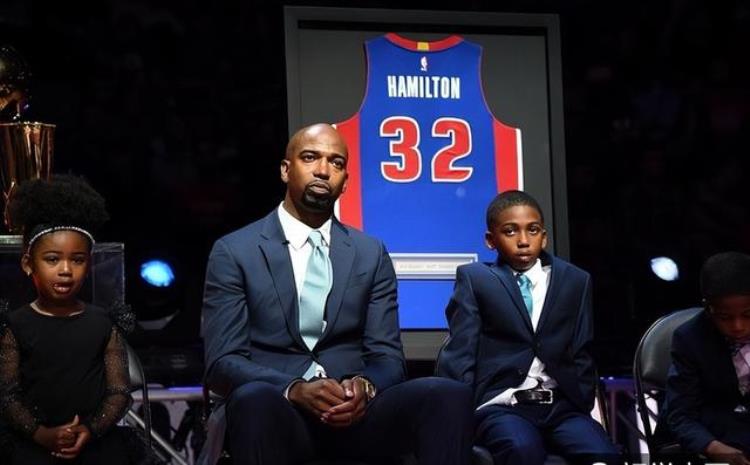 汉密尔顿nba名人堂「NBA名人传之中投王汉密尔顿」