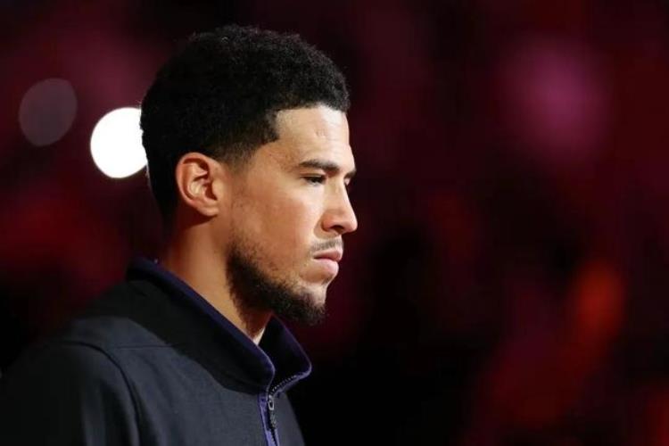 nba最贵的球星「NBA最贵的6位球员库里排名第六詹姆斯杜兰特榜上无名」