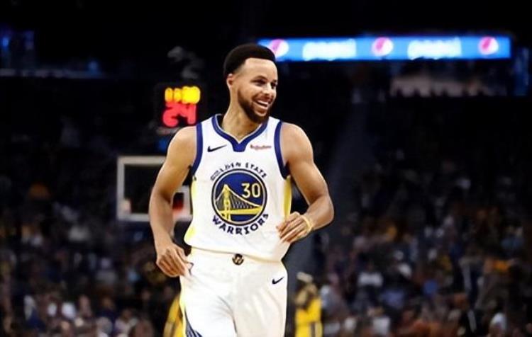 ​NBA历史第二控卫库里职业生涯有多辉煌