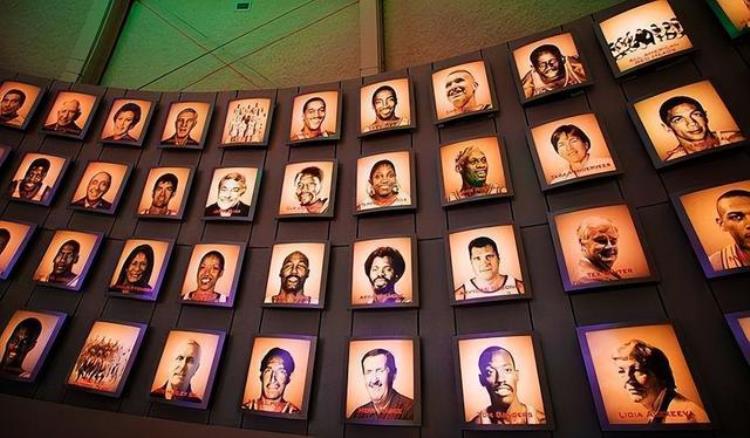 和梅西c罗齐名的球星「如果足坛也有类似NBA的名人堂梅西和C罗有一人落选GPT引质疑」