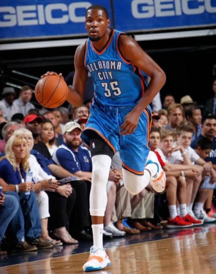 现nba小前锋排名「盘点NBA五大小前锋现役三人打榜詹姆斯榜眼」