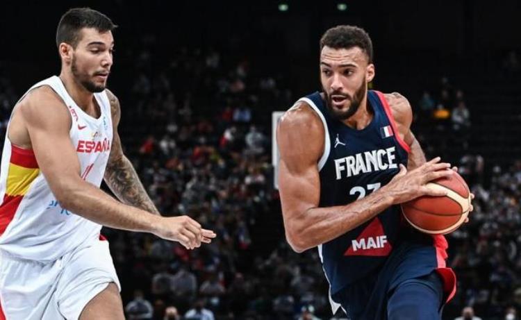 第一个nba冠军「历史第一48位NBA球星战奥运美国男篮遭围剿杜兰特难圆梦」