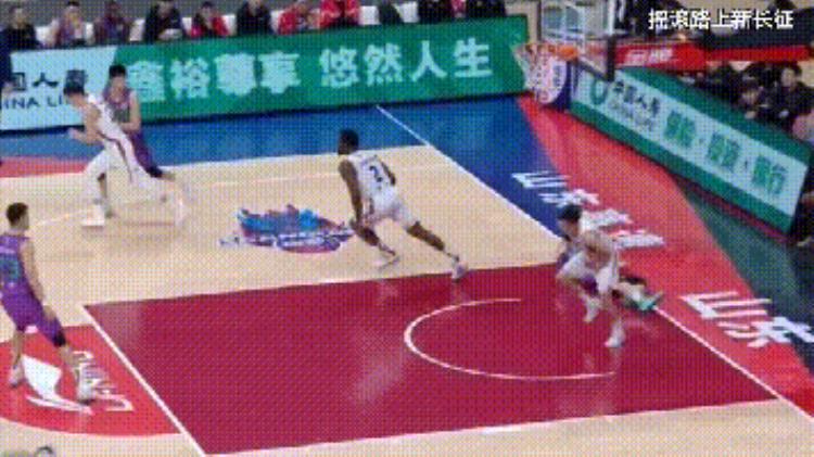 冯莱 nba「冯莱在NBA揭幕战登场首秀被帽CBA打多了还是不太习惯NBA的防守」