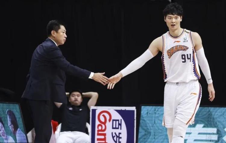 王哲林 选秀「王哲林打爆NBA探花球迷更加遗憾8年前他本该参加选秀大会」