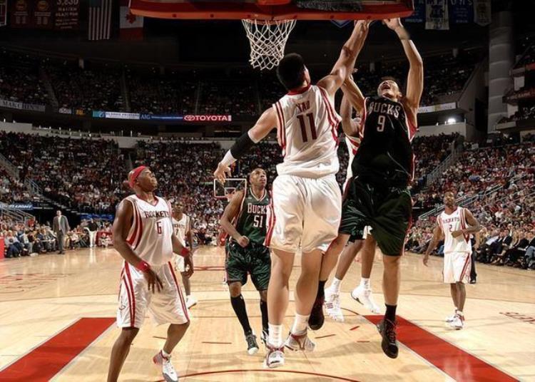nba收视率最高的一场比赛「2亿人观看创下NBA单场收视率最高纪录只因为有两位中国球员」