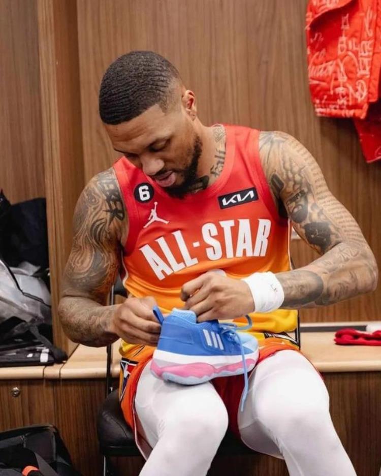 nba最受欢迎的球鞋「NBA最受欢迎球鞋Top10出炉AJ37爆冷落榜第一不愧是它」