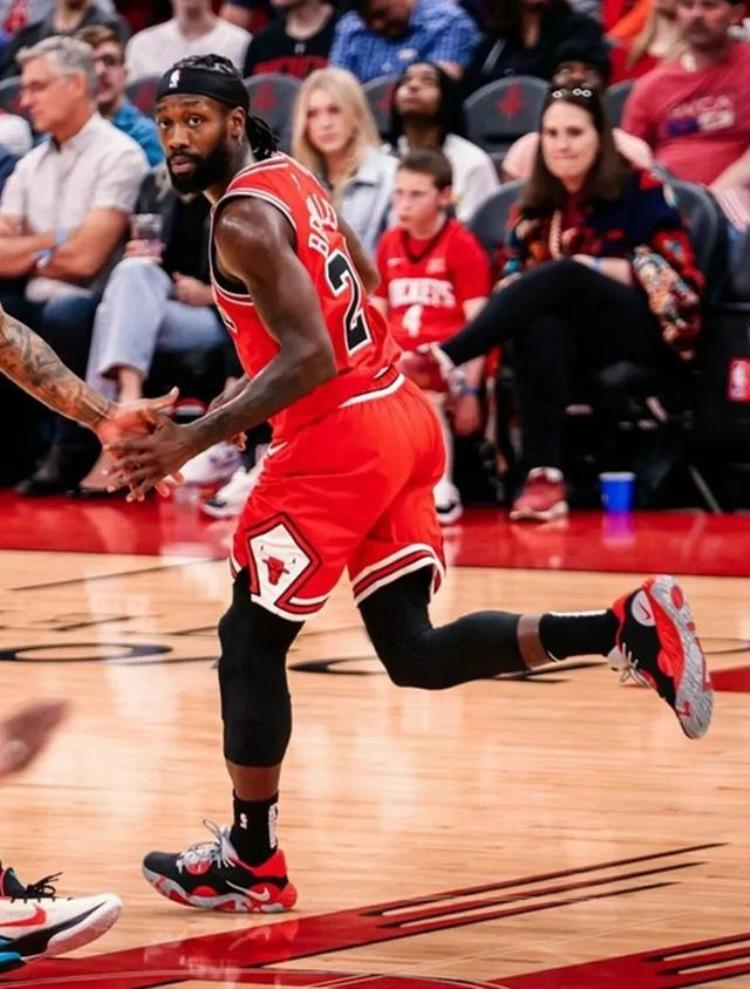 nba最受欢迎的球鞋「NBA最受欢迎球鞋Top10出炉AJ37爆冷落榜第一不愧是它」