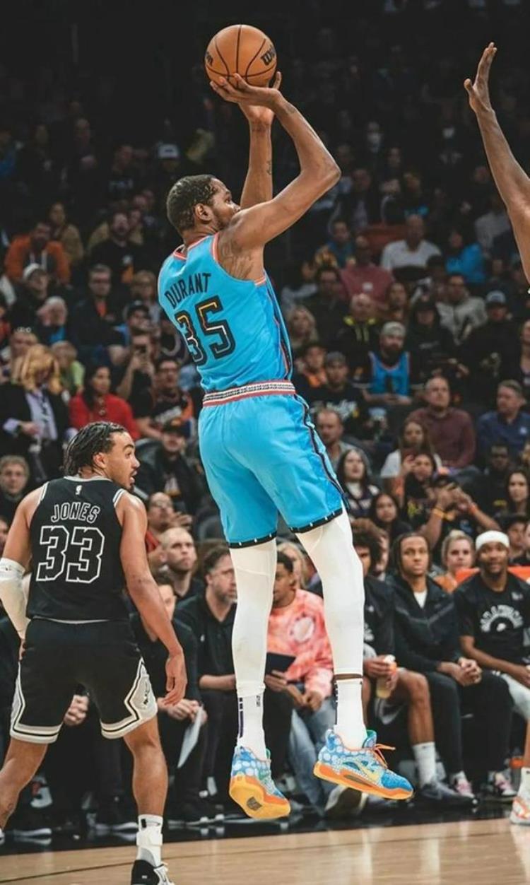 nba最受欢迎的球鞋「NBA最受欢迎球鞋Top10出炉AJ37爆冷落榜第一不愧是它」