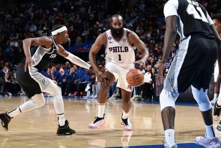 nba数学家「NBA:伟大的数字人正上演着人间喜剧」