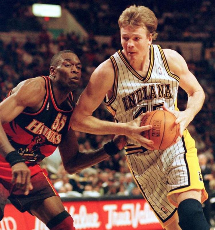 选入nba的中国人「六位登陆NBA中国球员是否超过选秀模板姚明远超预期大致可惜」