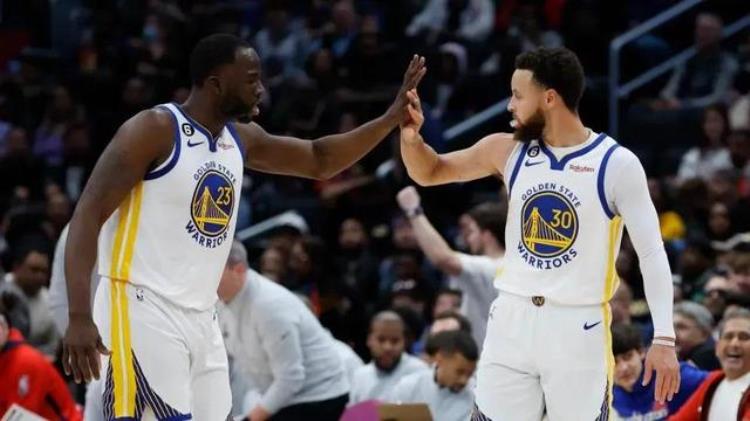 nba历史最伟大球员「谁才是历史最佳美媒列出有史以来最伟大的五位球员库里落选」