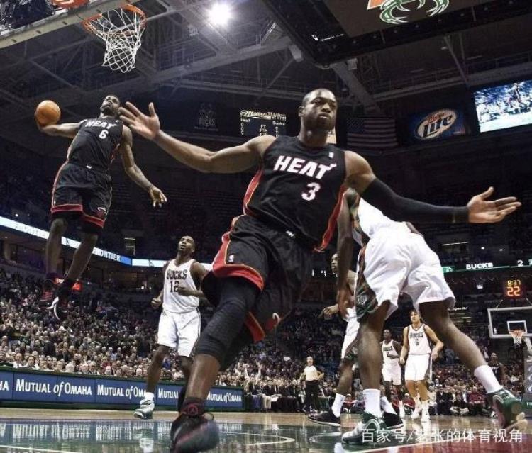 nba历史最伟大的8个组合2v2比赛你选择哪个第一名「NBA历史最伟大的8个组合2V2比赛你选择哪个第一名」