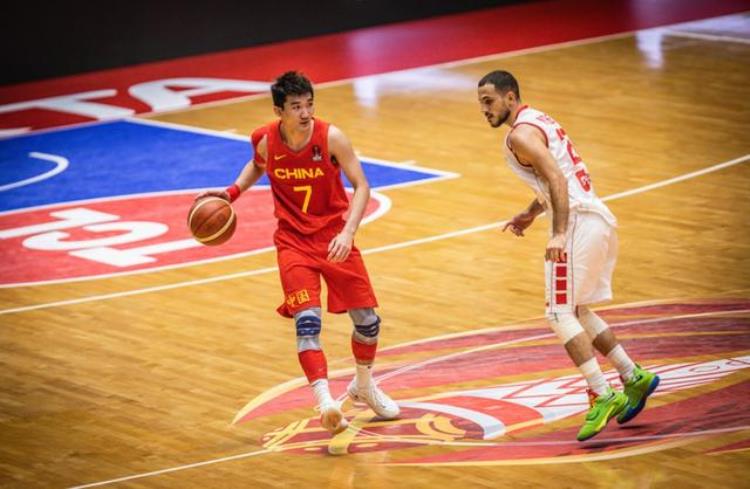 周琦再获nba邀请「22分21板无力回天拒绝NBA邀请为国出力的周琦这次真没得黑」