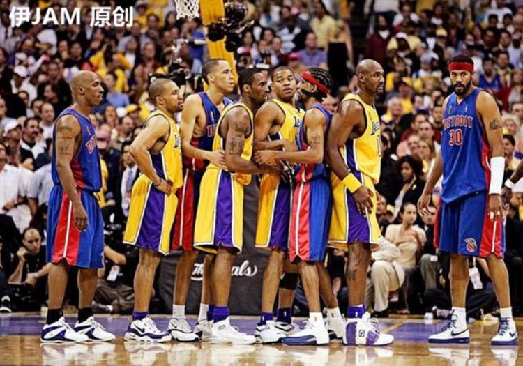 湖人04年为什么输「湖人是怎么输掉2004年总决赛的科比鲨鱼状态全无马龙悔恨终生」