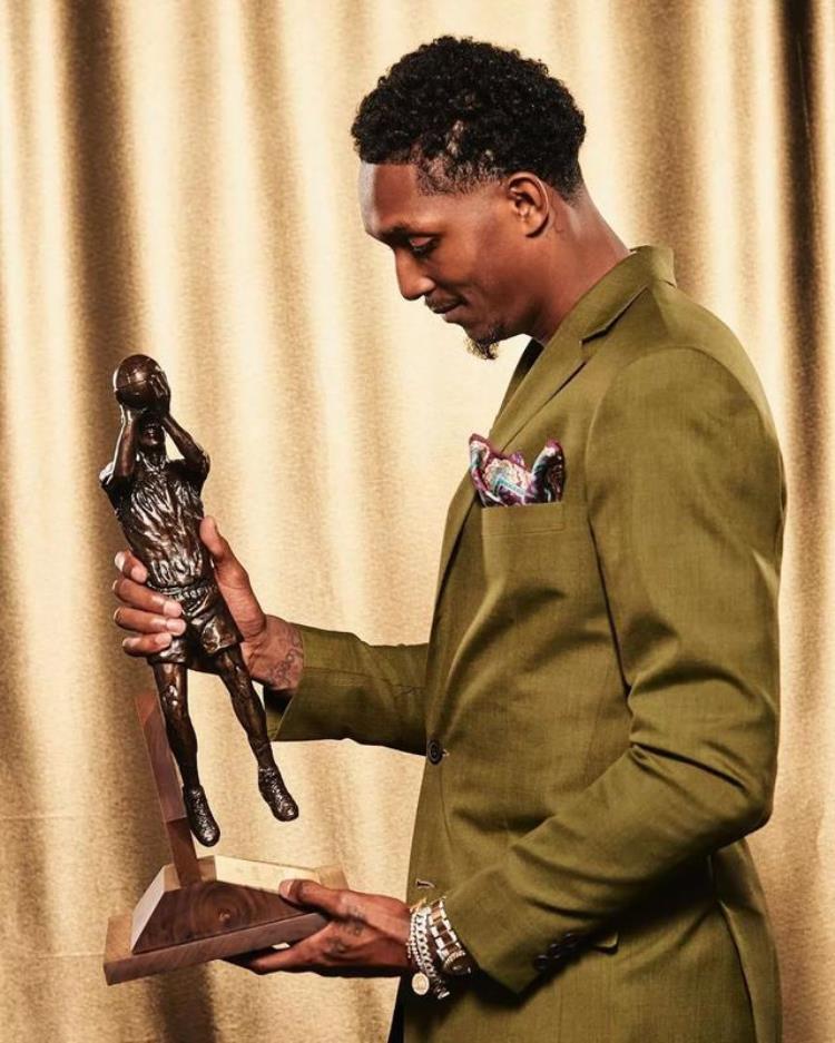 nba2019年得分王是谁「春风得意NBA1819赛季各大奖项得主帅气定妆照」