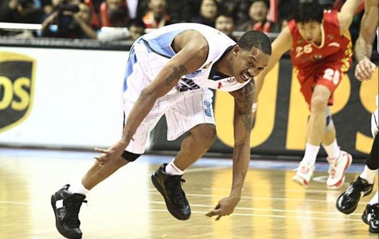 cba外援参加nba选秀「麦迪马布里马丁等等CBA哪些外援在NBA里也入选过全明星」